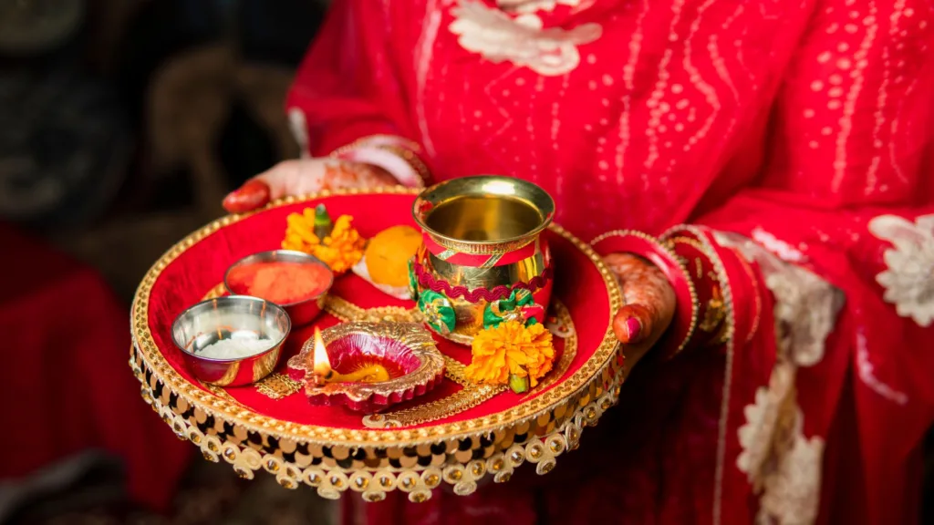 karwa chauth rituals by deshsansaar